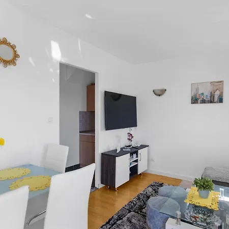 Sana With Sea View Apartment